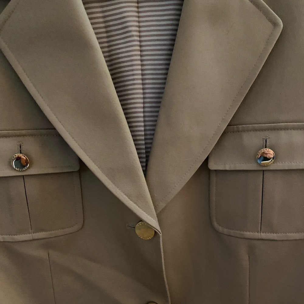 Tahari Tan kaki Satin pocket belted Jacket size 14 NEW!!! - Picture 3 of 10
